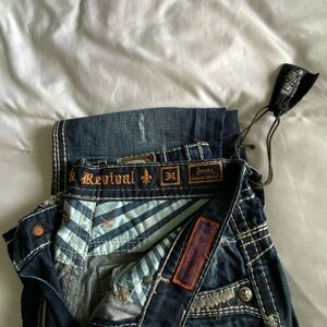 Men’s rock revival jeans. Size 34